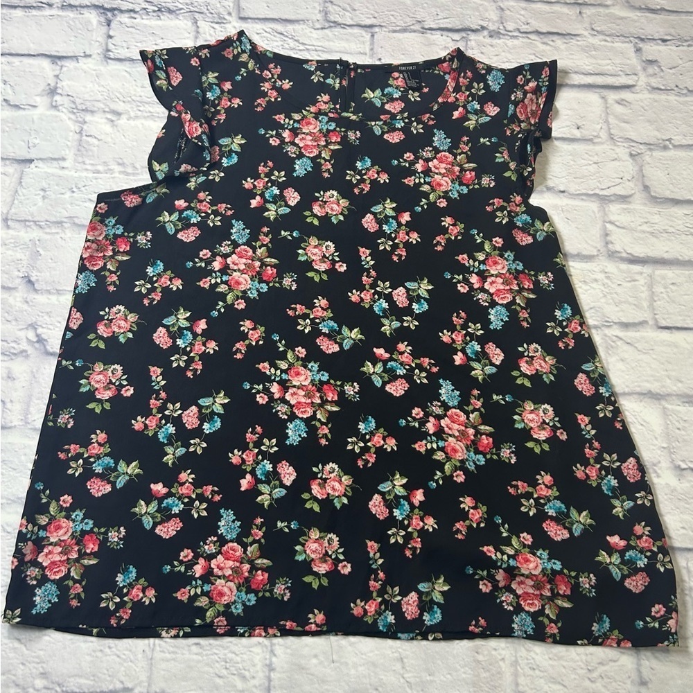 Forever 21 Cottagecore Black Floral Blouse. Romantic